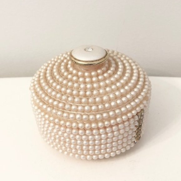 Pearl Jewelry Box / Case - Picture 7 of 15